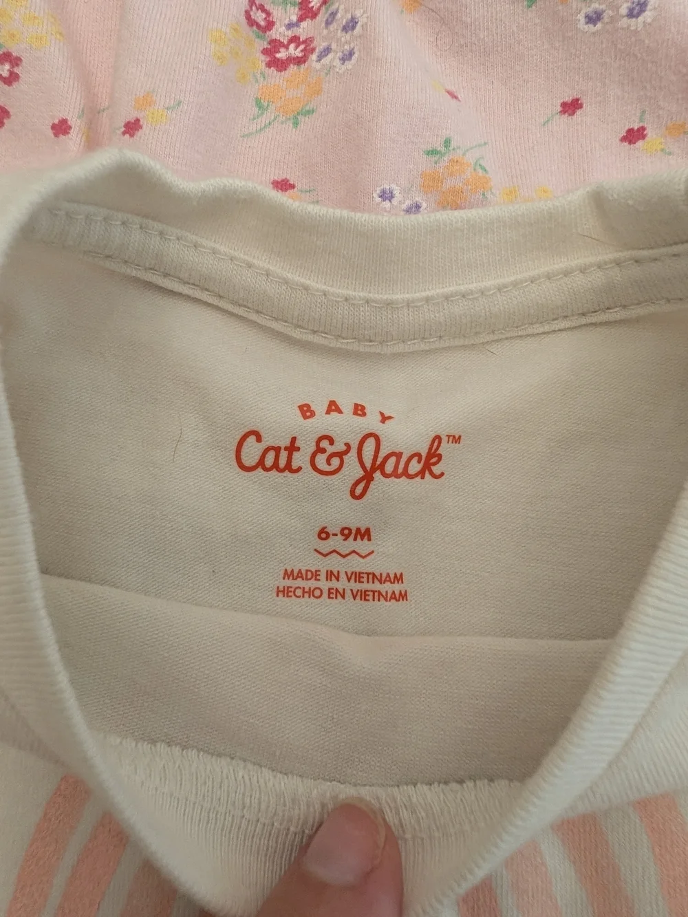 Girls Clothing Bundle Sleepers/T shirts 6-9/9 months